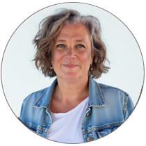 Nathalie Sassine Geschäftsleitung CEO webook.ch